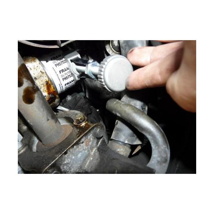 Llave de filtro de aceite con fleje ajustable 60 a 120 mm